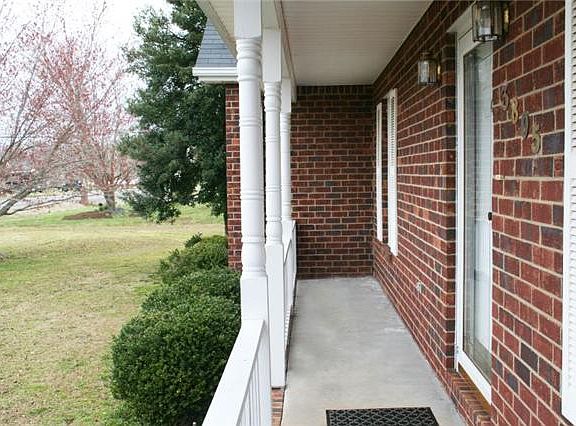 2nd image of 3805 Southridge Blvd