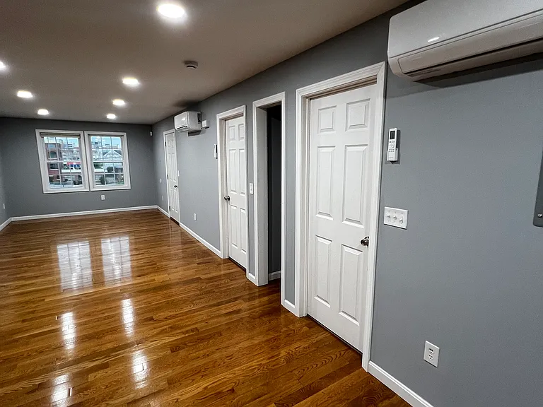 184 Oconnell St #2 — Photo 5