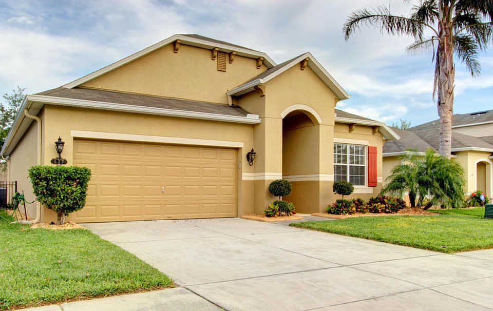 1st image of 527 Aeolian Dr