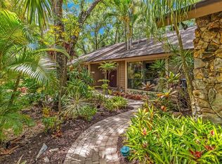4295 Woodview Dr, Sarasota, FL 34232