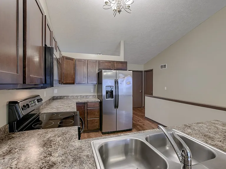 2644-48 W Timberlake Dr — Photo 22