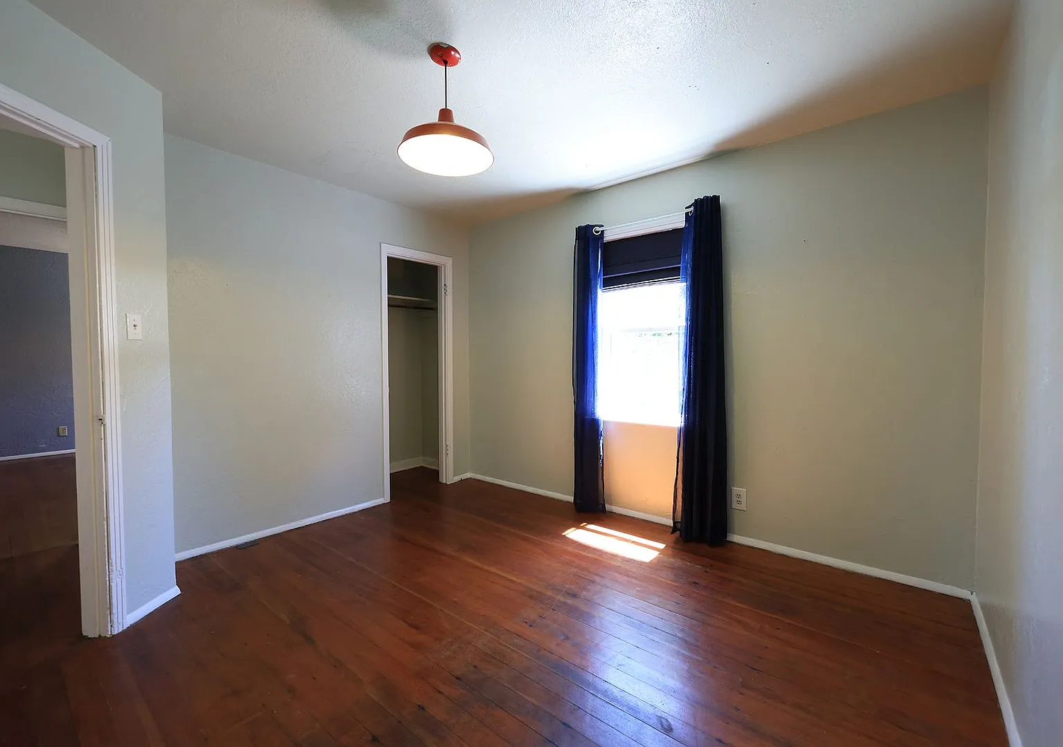 2/1 House with bonus space — Photo 4