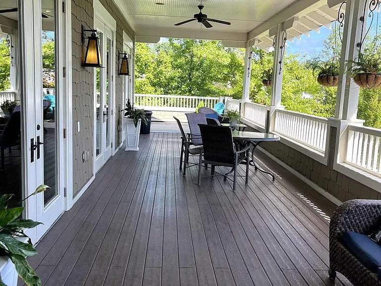 1625 Elmwood Ct — Photo 34