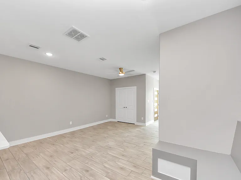 2608 Campbell St #1 — Photo 5