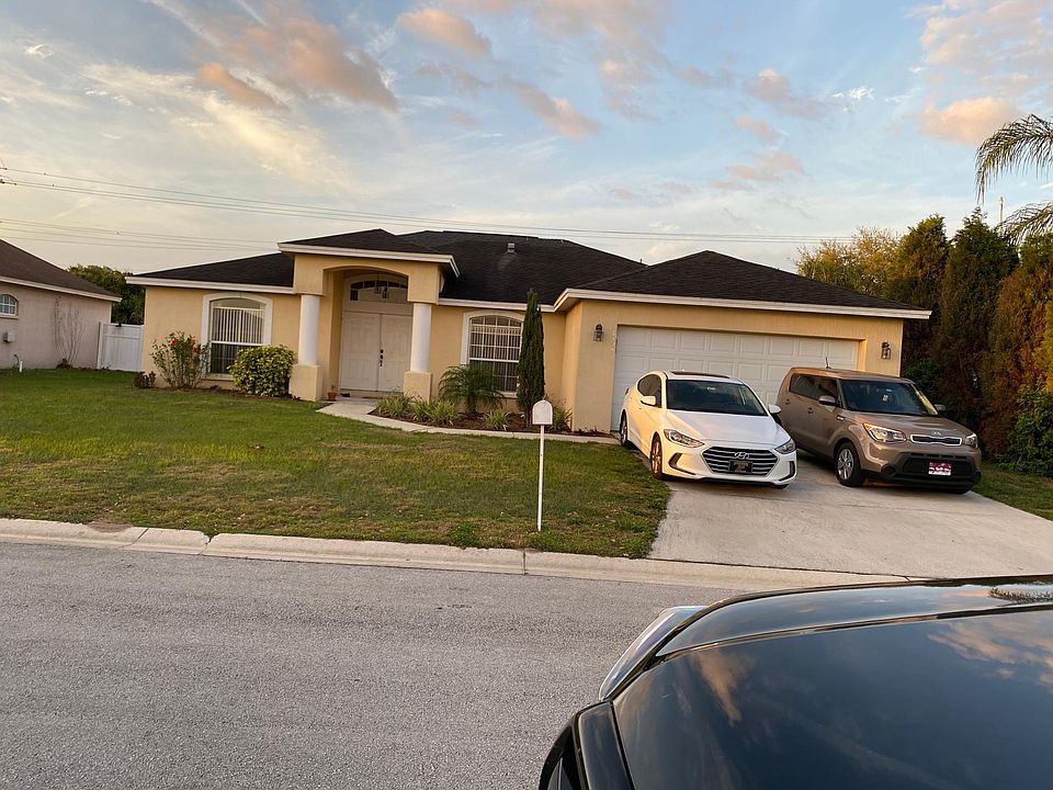 1st image of 7124 Summit Dr