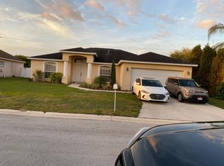 7124 Summit Dr, Winter Haven, FL 33884