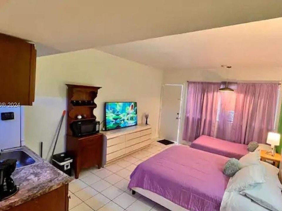 1st image of 26 Diplomat Pkwy #2262