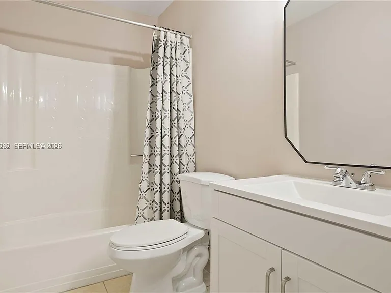 3633 NW 99th Ter #7B — Photo 13