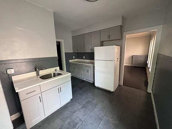 2nd image of 7327 S Luella Ave #1R