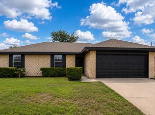 1305 Wisteria Way, Mesquite, TX 75149