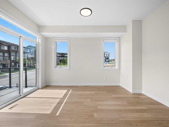 4th image of 4 N Sage Hill Rise NW #801