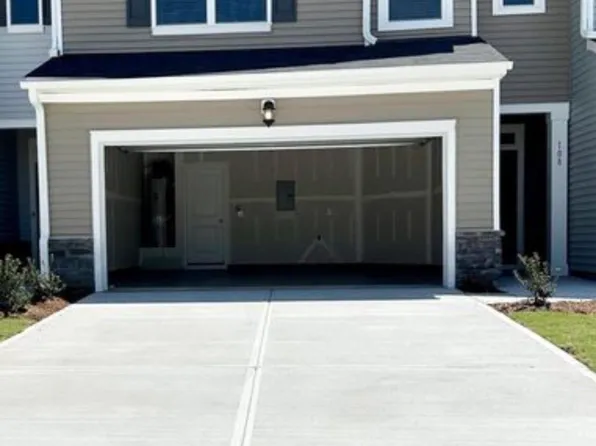 108 Jade Creek Dr, Garner, NC 27529