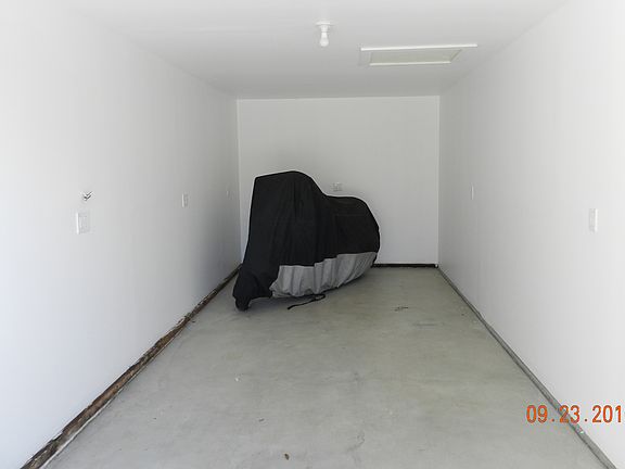 5th image of 270-272 S Evergreen Dr