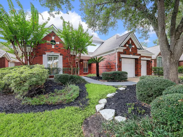 4511 Golden Pond Ct, Sugar Land, TX 77479