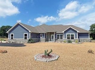 6401 Palomino Ct, Athens, TX