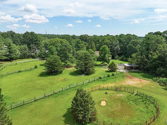 2nd image of 4517 Grandale Dr