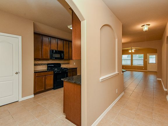 5th image of 26923 Glacier Creek Dr