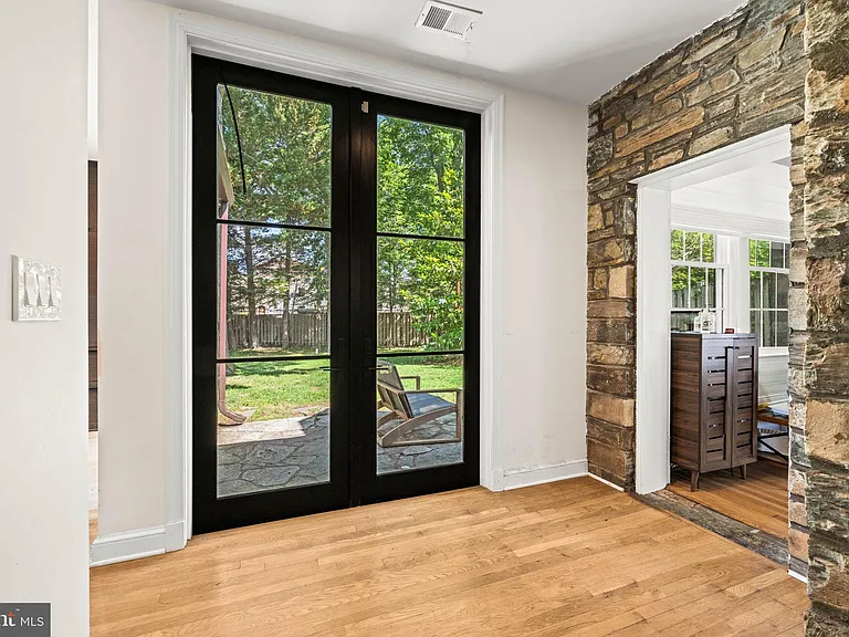 1623 Jonquil St NW — Photo 16