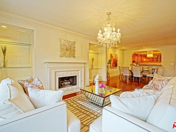 5th image of 4595 Wilshire Blvd Unit 204