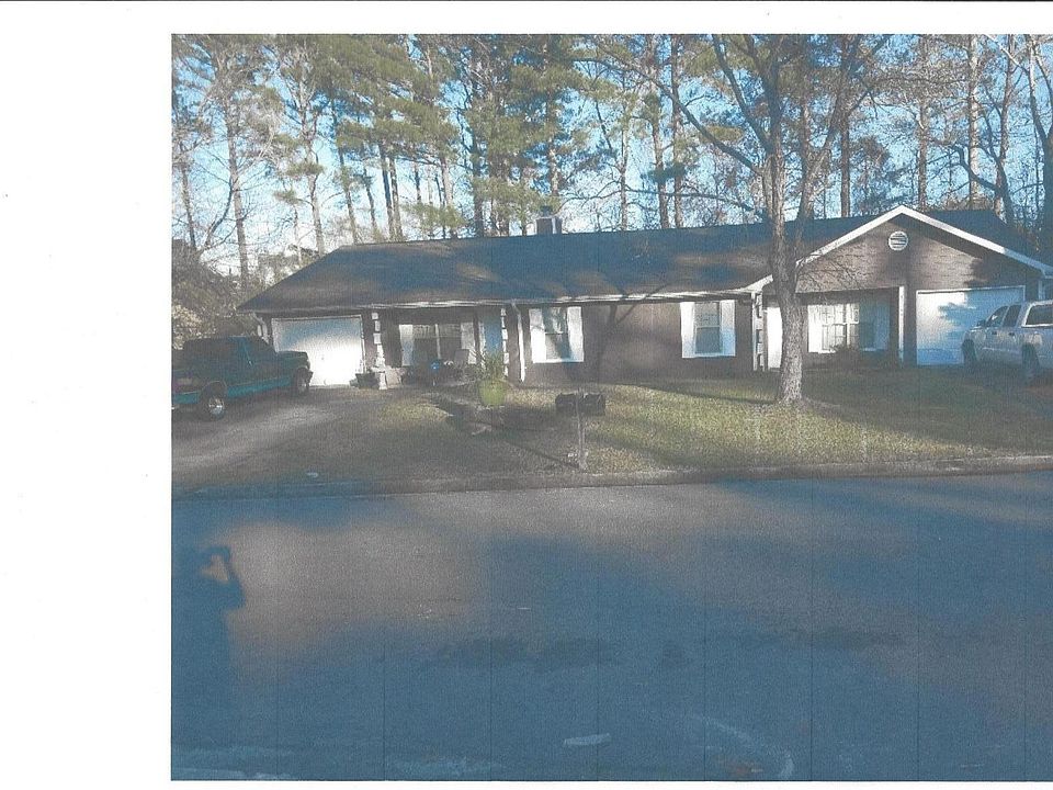 2nd image of 7035 Brentwood Ct #B
