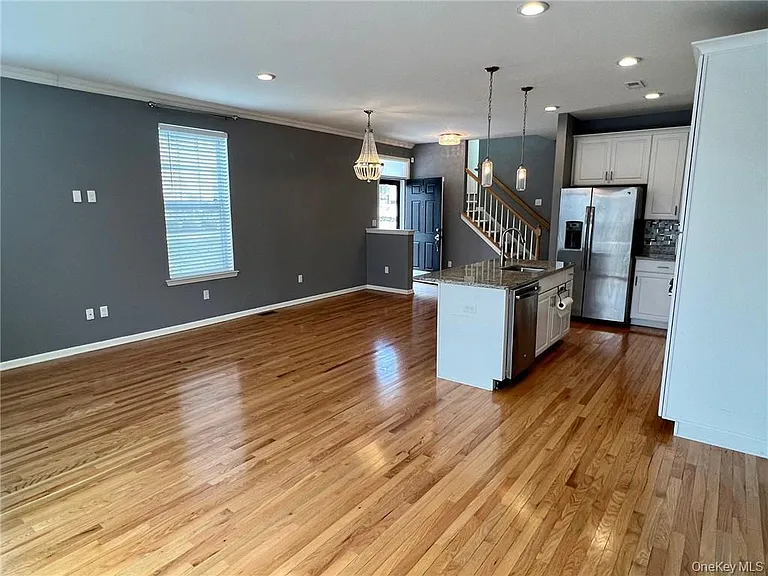 95 Meadow View Dr — Photo 11