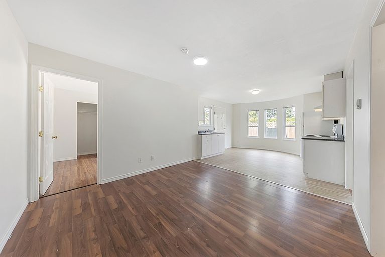 20574 28th Ave, Langley, BC V2Z 2C2 Zillow