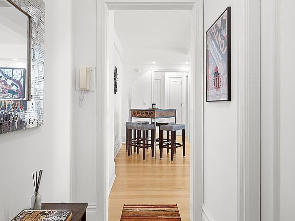 5th image of 172 W 79th St #5F