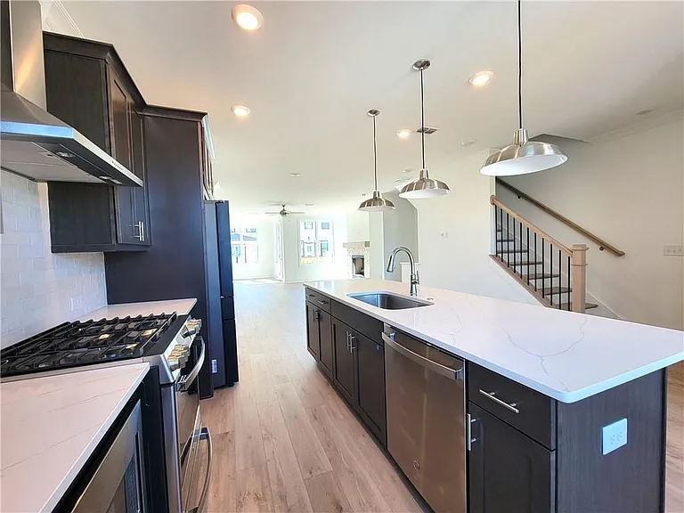 4802 Larkin Pass — Photo 8