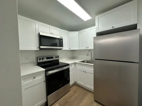 2500 Johnson St APT 9, Hollywood, FL 33020