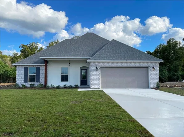 267 Hidden Cypress Dr, Belle Chasse, LA 70037