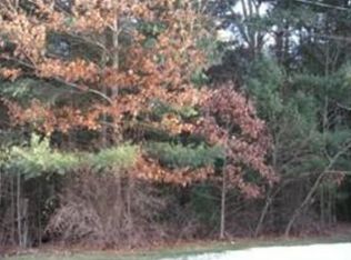 40 County Rd, East Freetown, MA 02717