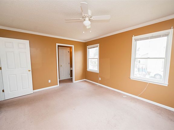 5th image of 107 Millwood Ln