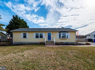 508 Lloyd St, Ocean View, DE 19970