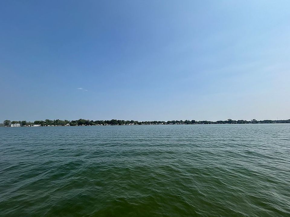 1st image of 7560 N Indian Lake Dr