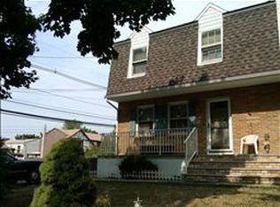 2002 2nd Pl, South Plainfield Boro, NJ 07080