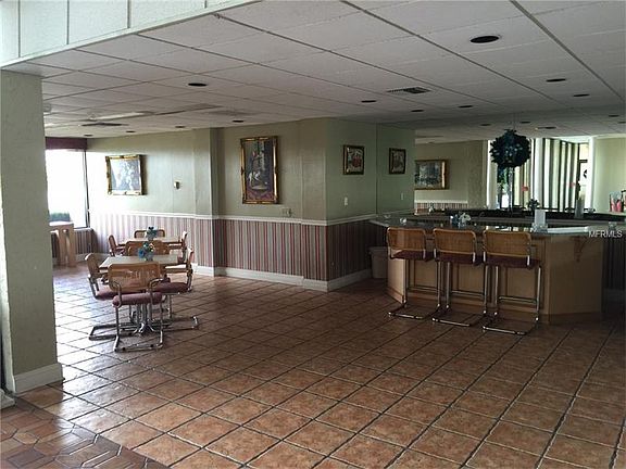4th image of 5701 Mariner St APT 702