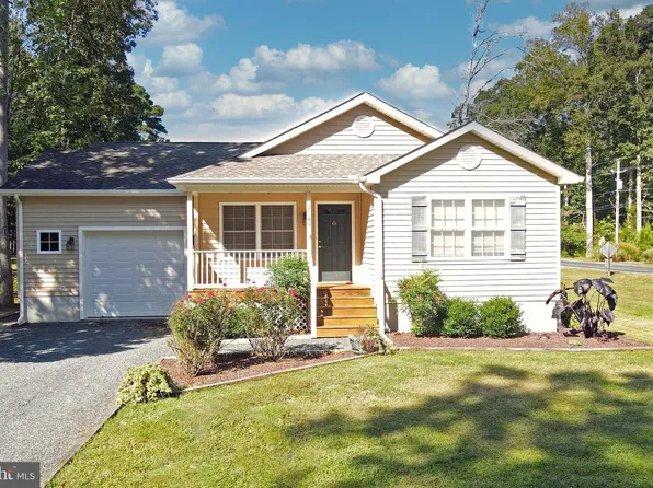 37145 Wheelhouse Rd, Greenbackville, VA 23356