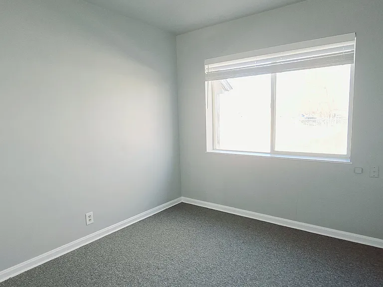 1388 W Glenrose Dr — Photo 11