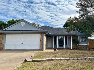 4 White Rock Ct, Wichita Falls, TX 76310
