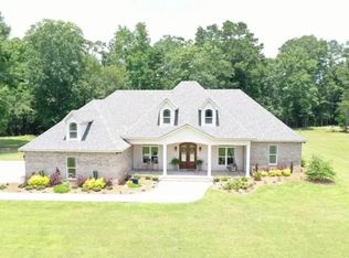 1610 Highway 590, Ellisville, MS 39437