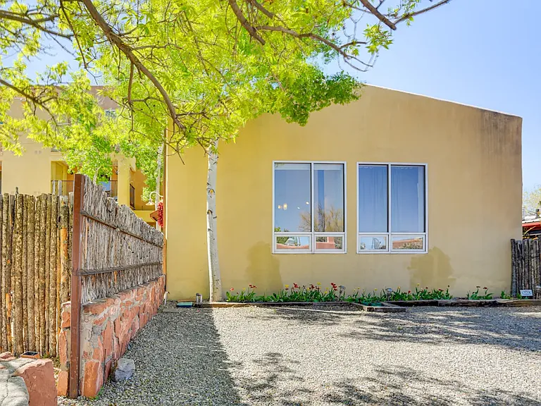 812 Calle Saragosa #B — Photo 25