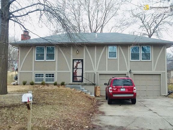 2nd image of 3018 S Bryn Mawr Dr