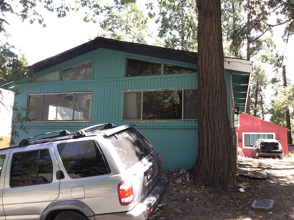 1st image of 633 Knoll Dr