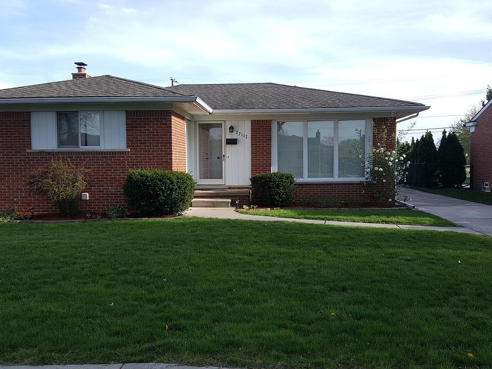 1st image of 27117 Kennedy St