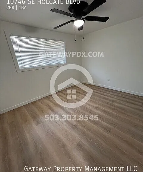 10746 SE Holgate Blvd — Photo 11