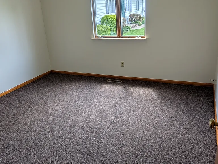 490 Ormond Ave #1-2W — Photo 5