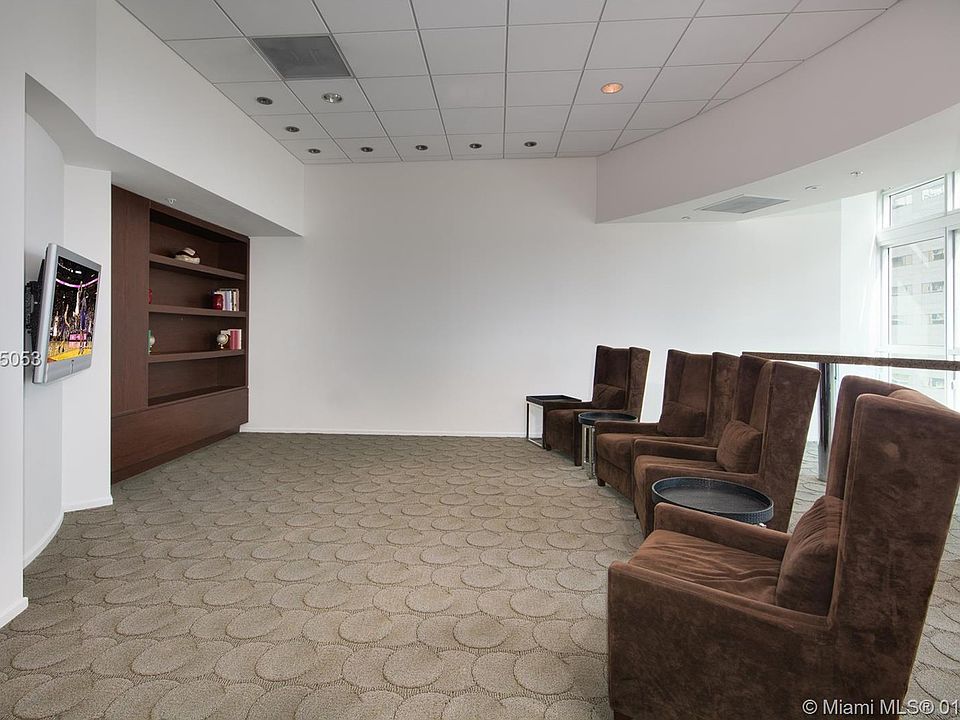 1st image of 300 S Biscayne Blvd #T-3609