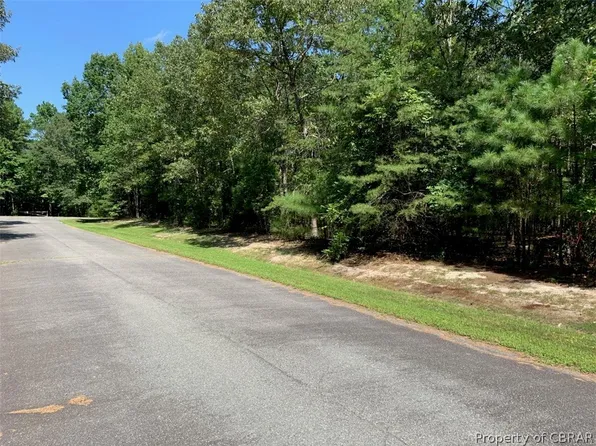 29 River Bluff Ln, King And Queen Court House, VA 23085