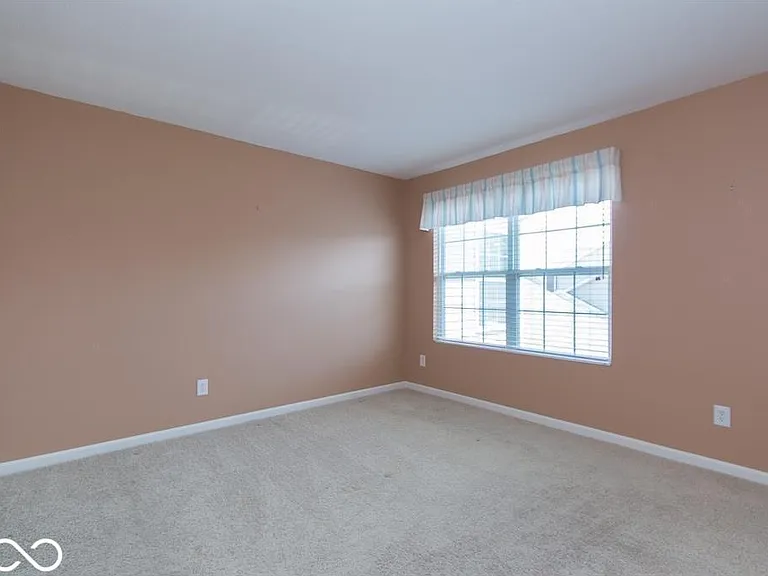 14326 Shooting Star Dr — Photo 23