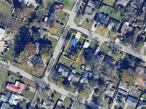 6725 Midfield Dr, Houston, TX 77092